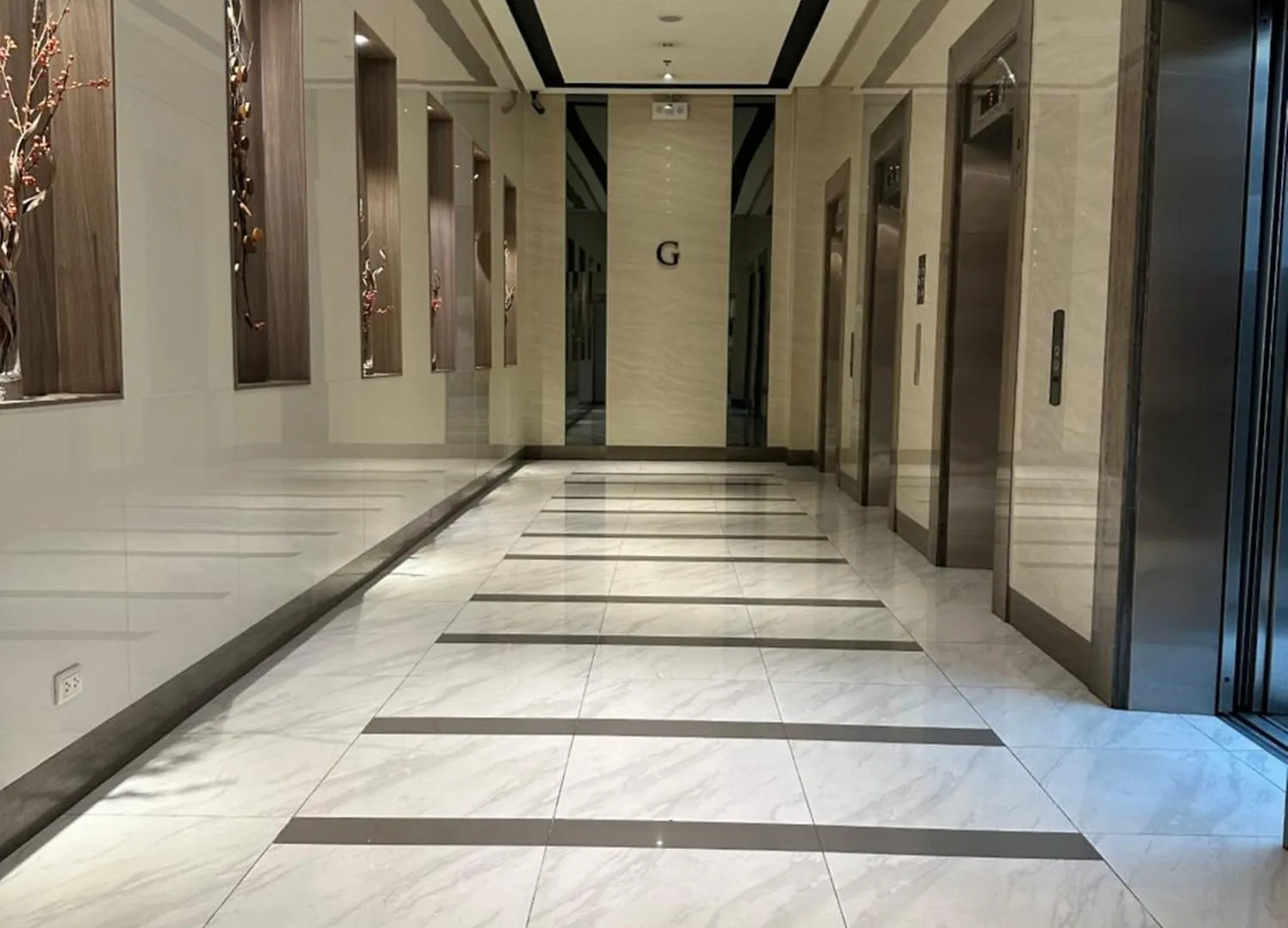 Apartahotel 81 Newport Blvd Cluster 4 Unit B 3Rd Flr By Rechelle Nunag Pasay
